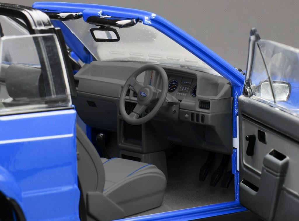 Ford Escort XR3i Cabrio RHD Azure Blue 1:18 Scale Diecast Car – Sun Star