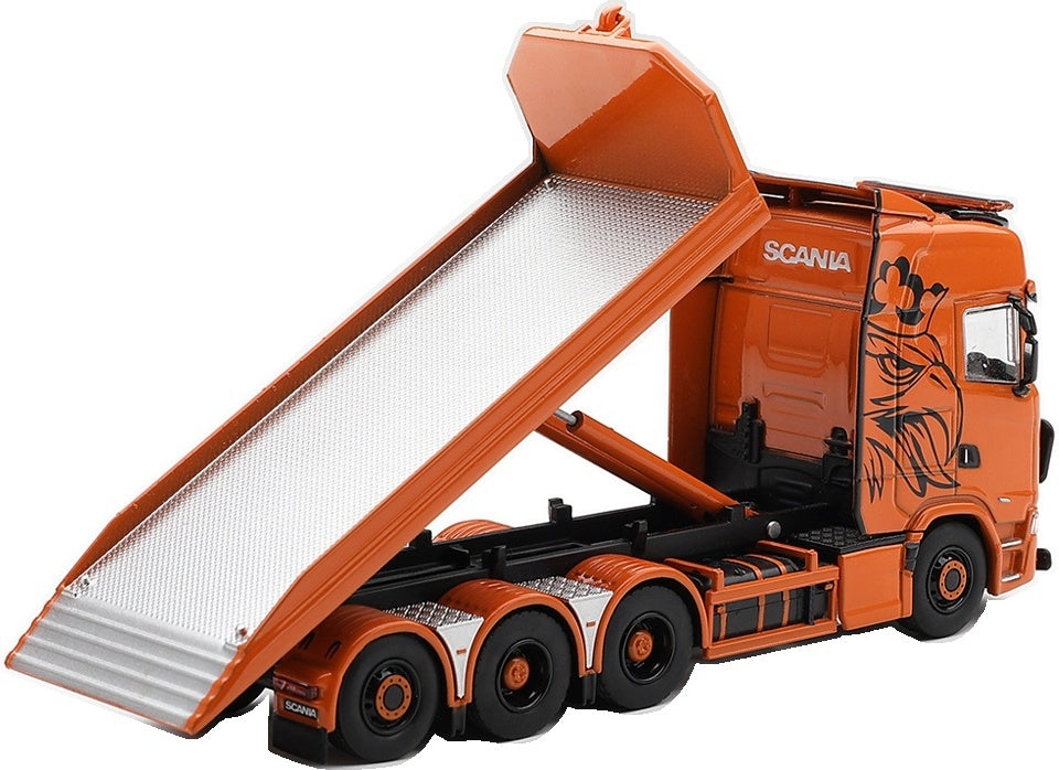 Scania 770S B8X4NA Hooklift Flatbed Orange (LHD) 1:64 Scale Diecast Truck – MINI GT