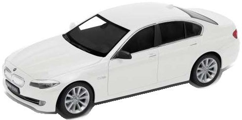 BMW 535i 2010 White 1:24 Scale Diecast Car – Welly