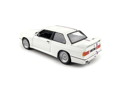 BMW M3 (E30) 1988 white - 1:24 Scale Model Car