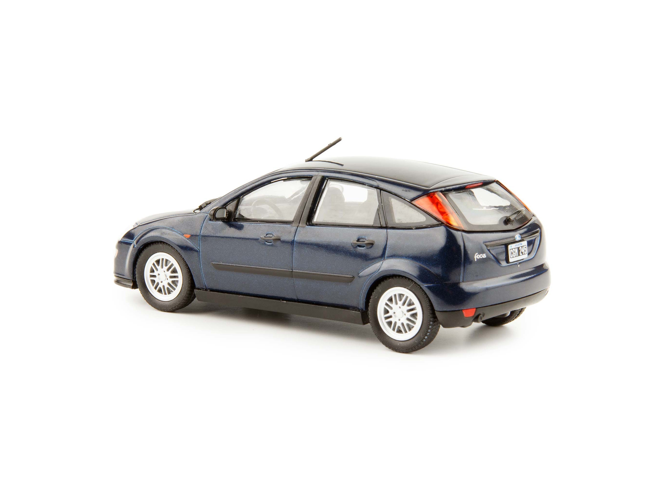 Ford Focus 1998 blue- 1:43 Scale Diecast Model Car-Unbranded-Diecast Model Centre