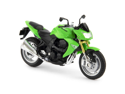 Kawasaki Z1000 Diecast Model Motorcycle 2007 green - 1:18 Scale-Welly-Diecast Model Centre