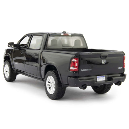 RAM 1500 Crew Cab Laramie Diecast Model Pickup Truck 2019 black - 1:24 Scale-Motormax-Diecast Model Centre