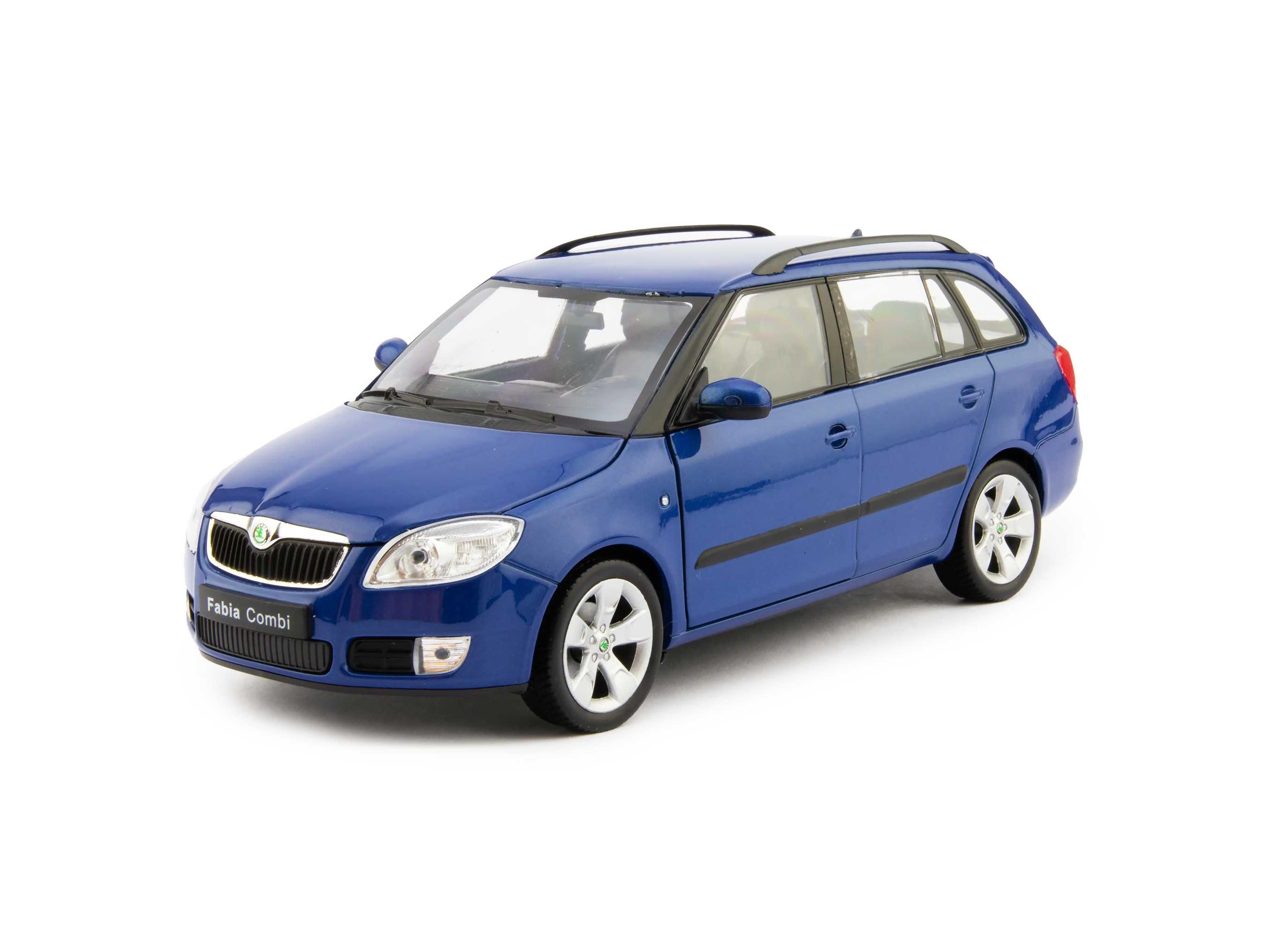 Skoda Fabia II Estate blue - 1:24 Scale Diecast Model Car-Welly-Diecast Model Centre