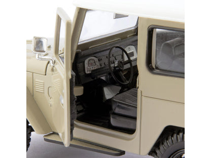 Toyota Land Cruiser FJ40 Diecast Model Car beige - 1:24 Scale-Motormax-Diecast Model Centre