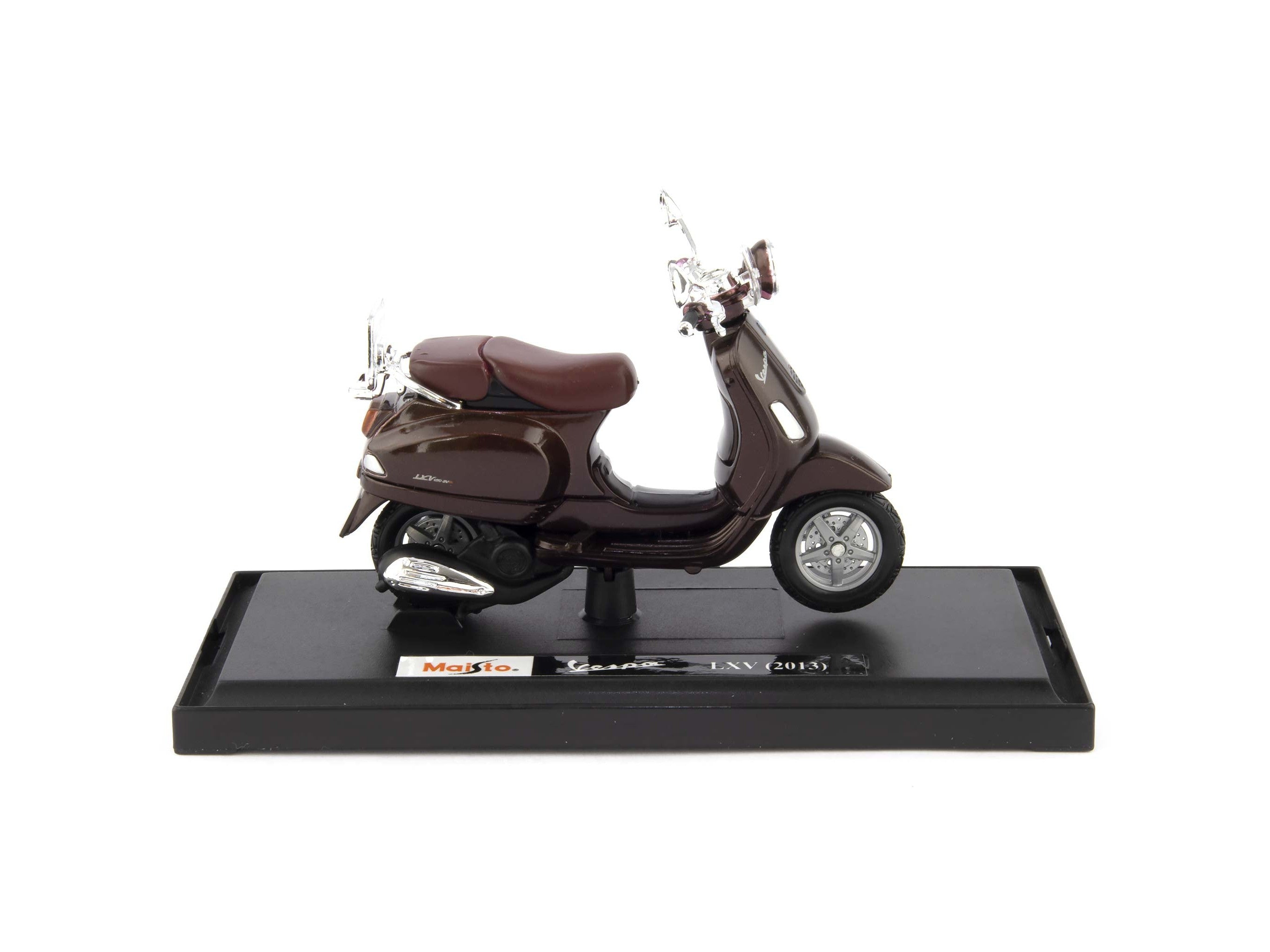 Vespa LVX Diecast Model Scooter 2014 red - 1:18 Scale-Maisto-Diecast Model Centre