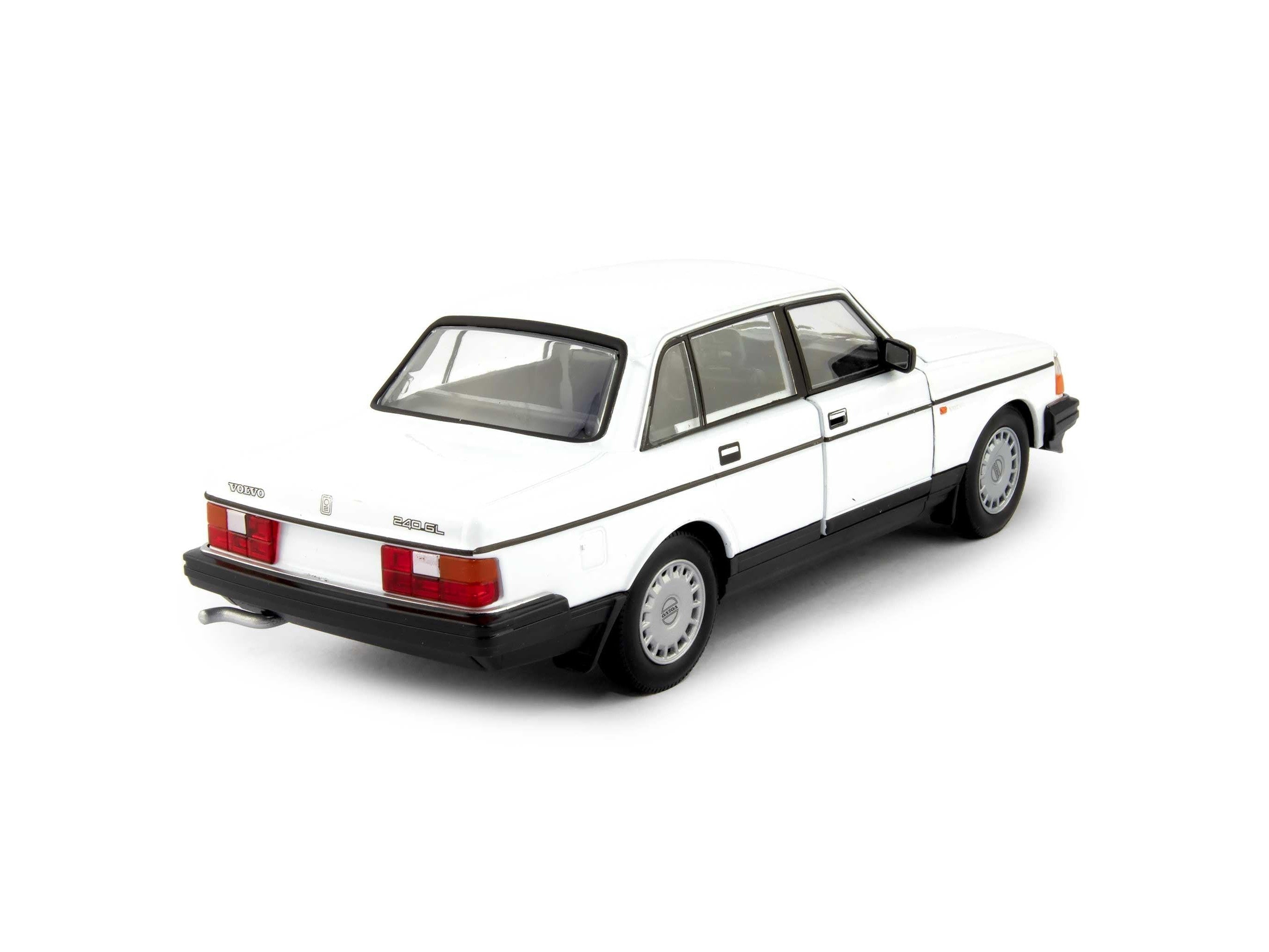 Volvo 240 GL Diecast Model Car white - 1:24 Scale-Welly-Diecast Model Centre