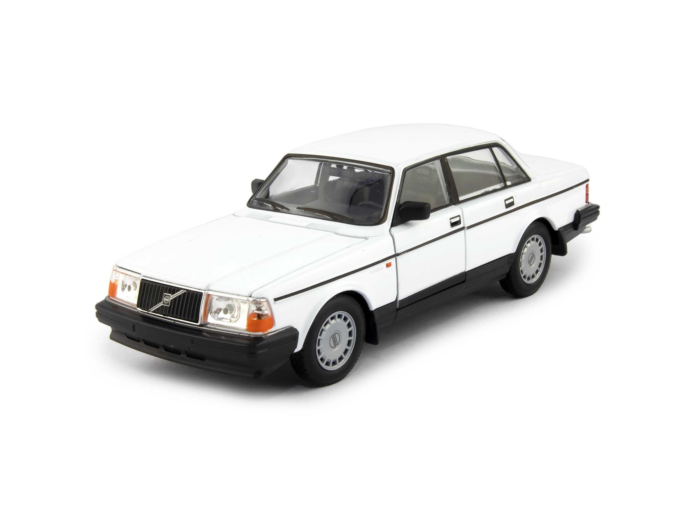 Volvo 240 GL Diecast Model Car white - 1:24 Scale-Welly-Diecast Model Centre