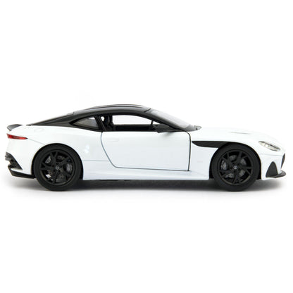 Aston Martin DBS Superleggera Diecast Model Car white - 1:24 Scale-Welly-Diecast Model Centre