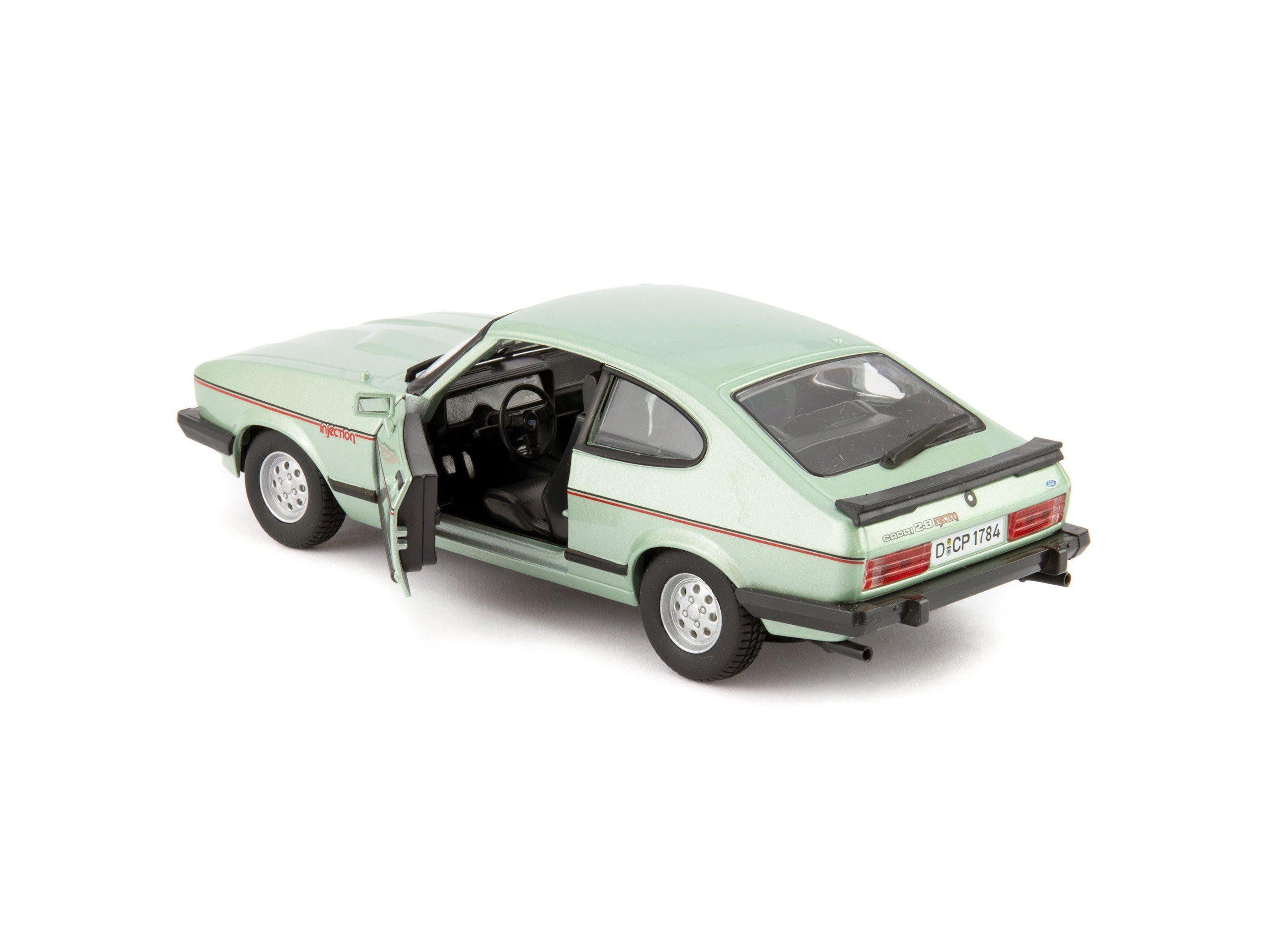 Ford Capri 2.8i Diecast Model Car 1982 green- 1:24 Scale-Bburago-Diecast Model Centre