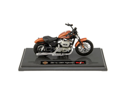 Harley-Davidson XL 1200N Nightster Diecast Model Motorcycle 2007 bronze - 1:18 scale-Maisto-Diecast Model Centre