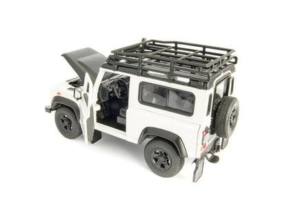 Land Rover Defender 90 Diecast Model Car with snorkel white - 1:24 Scale-Welly-Diecast Model Centre