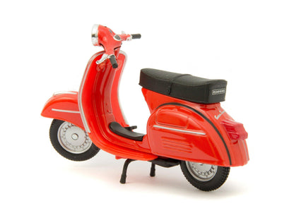 Vespa 125 GTR Diecast Model Scooter 1968 - 1:18 Scale-Maisto-Diecast Model Centre