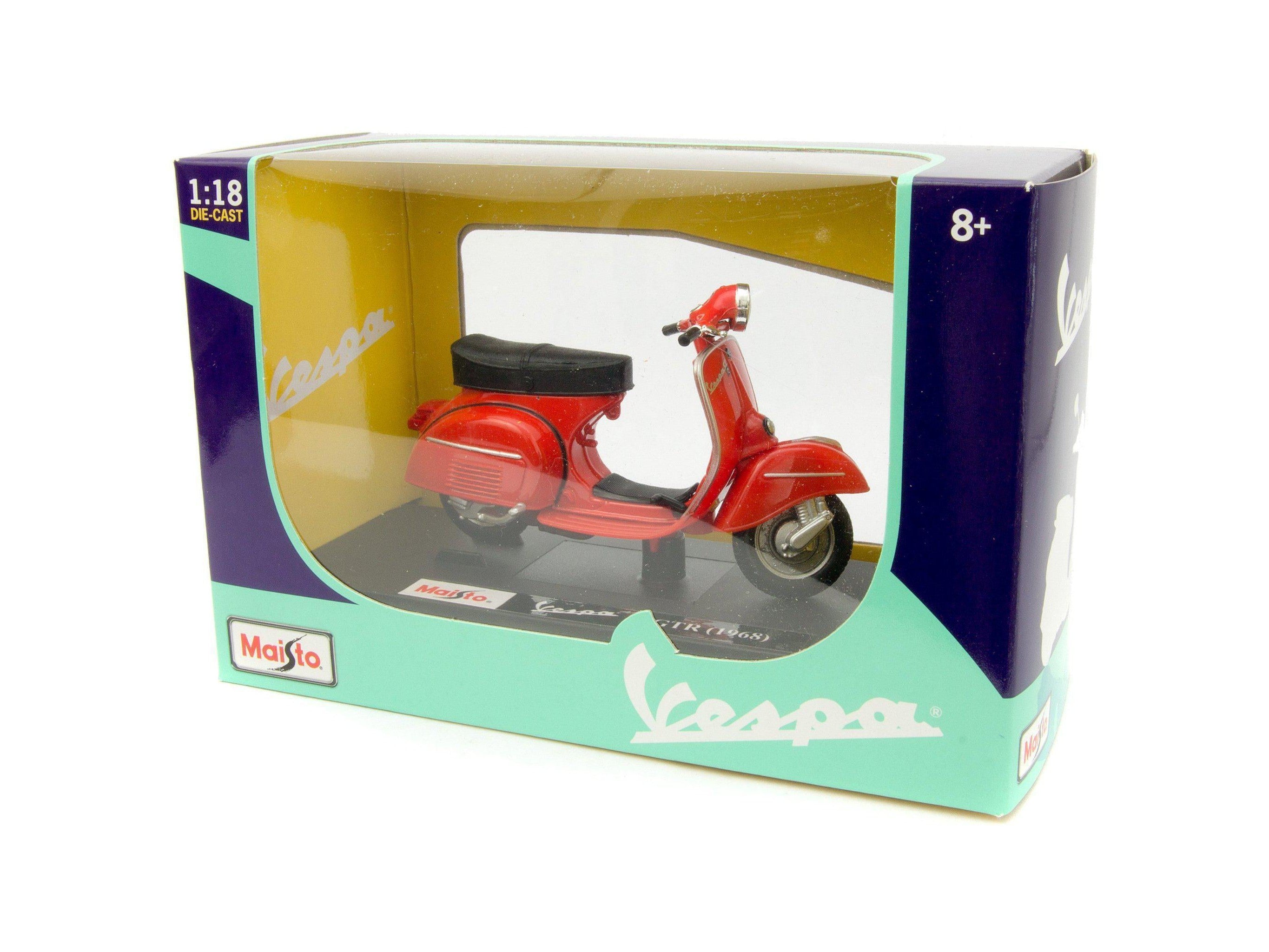 Vespa 125 GTR Diecast Model Scooter 1968 - 1:18 Scale-Maisto-Diecast Model Centre