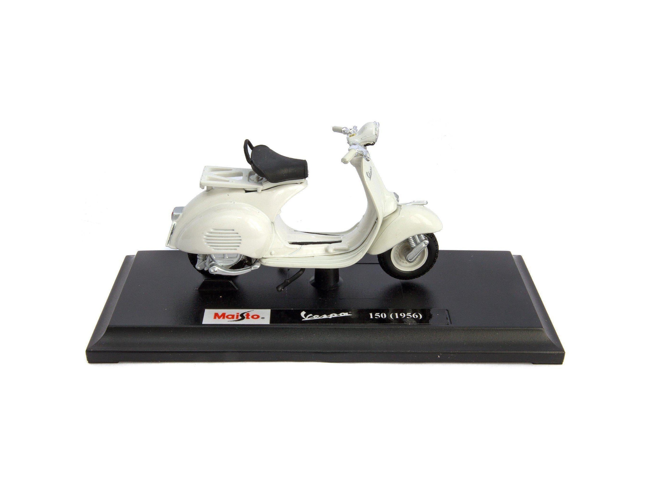 Vespa 150 Diecast Model Scooter 1956 - 1:18 Scale-Maisto-Diecast Model Centre